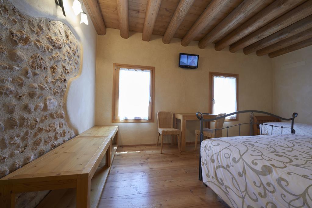 Agriturismo La Paterna Giavera del Montello Kültér fotó